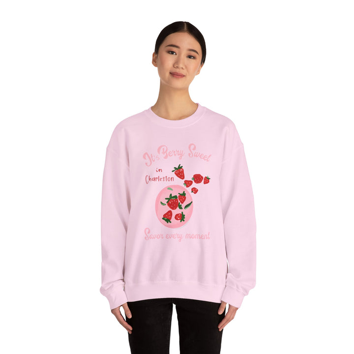 BERRY SWEET IN CHARLESTON - Crewneck