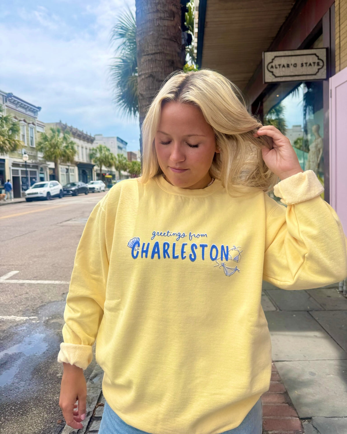 GREETING FROM CHARLESTON-Crewneck