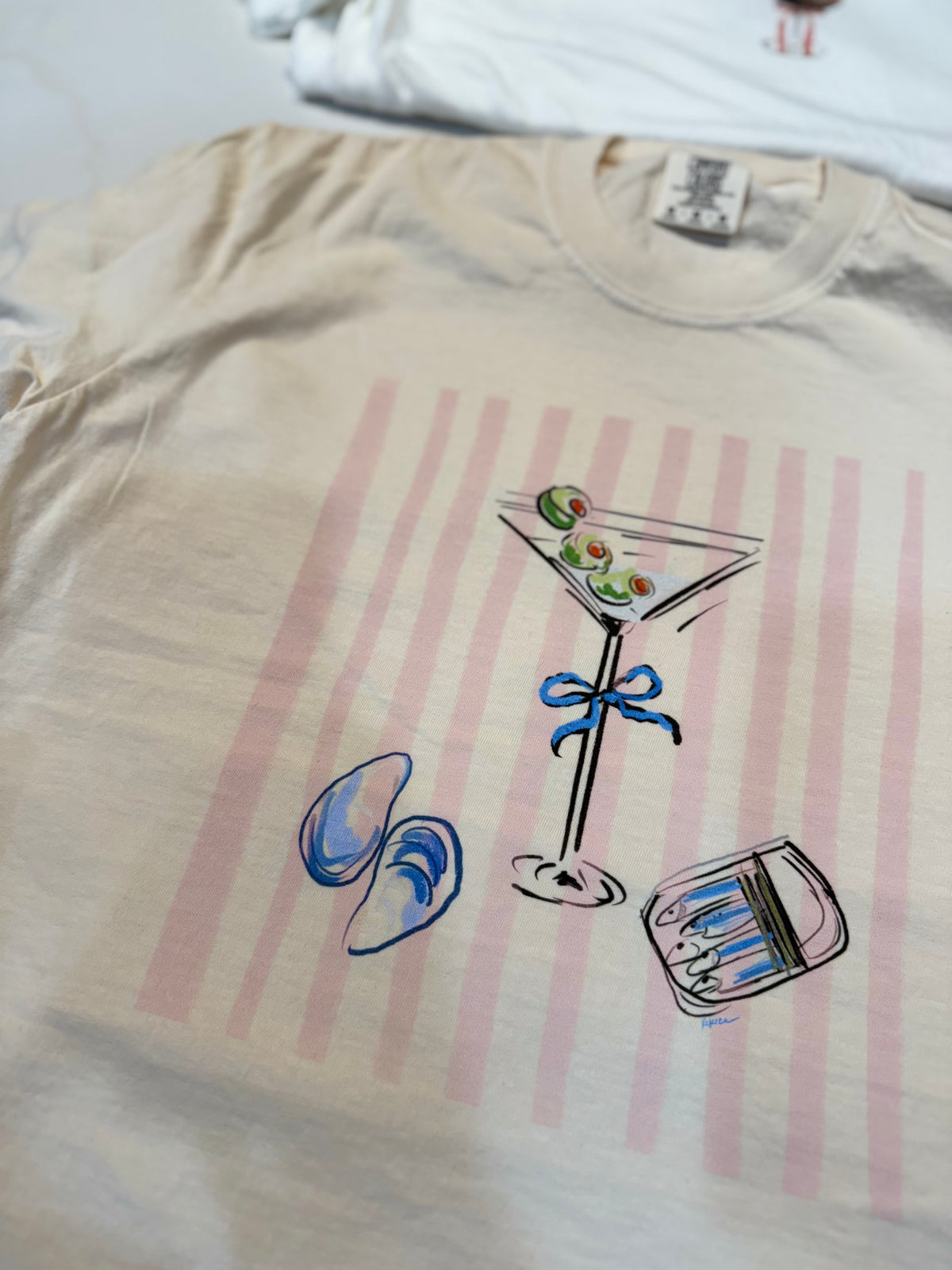EXTRA DIRTY MARTINI - Boxy Tee