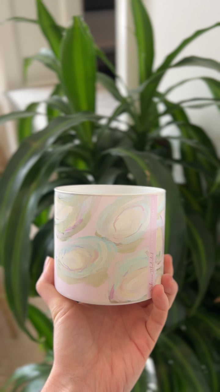 PINK OYSTER PALM BEACH - Candle